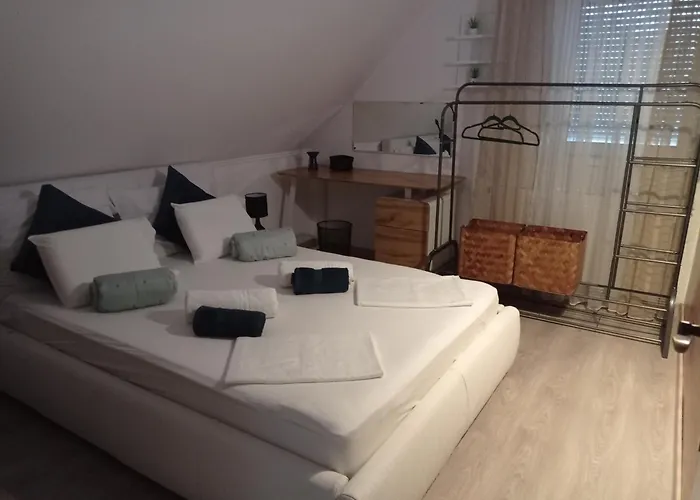 Shining Apartamento *